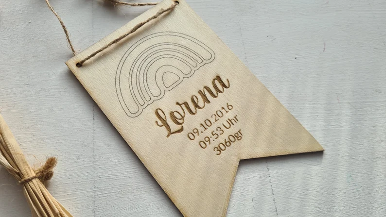 Geburtsschild Namensschild aus Holz Türschild Wimpelkette – Bild 3