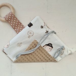 Knistertuch mit Name und Greifling "Hasenbande"